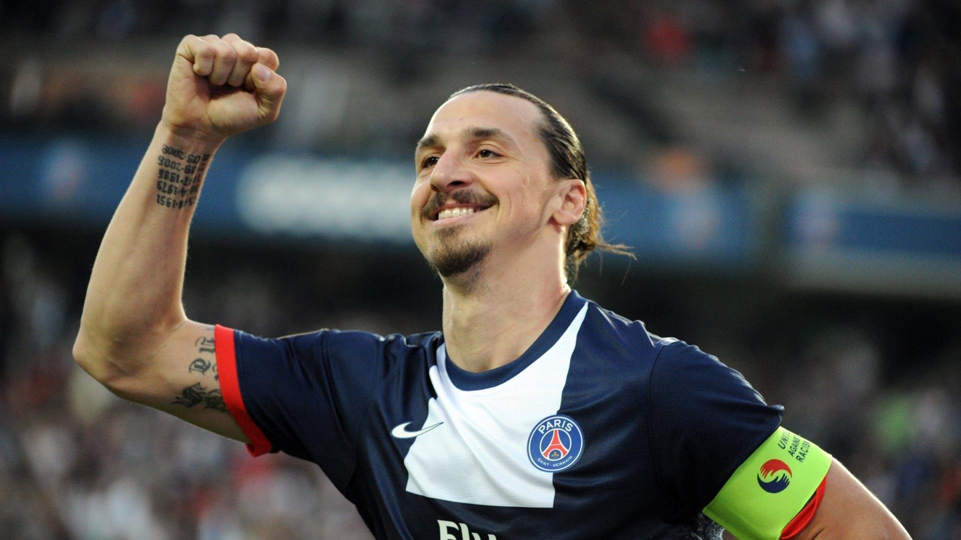 平行时空的绿茵对决，当C罗穿越至罗马险胜塞维利亚之夜